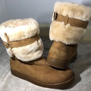 Guess boots